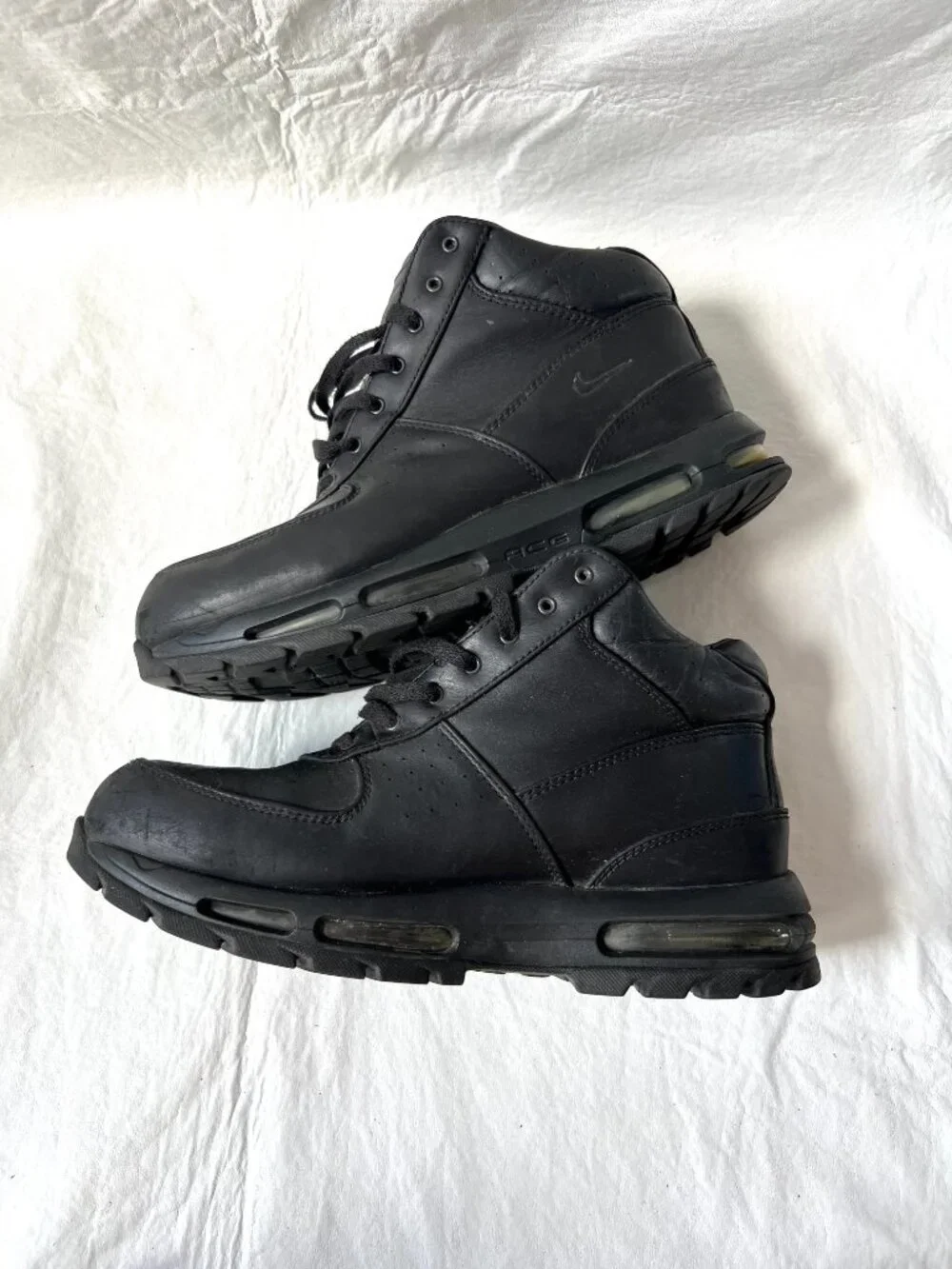 Nike Air Max Goadome boots US mens 12 triple black leather ACG lace up sneaker